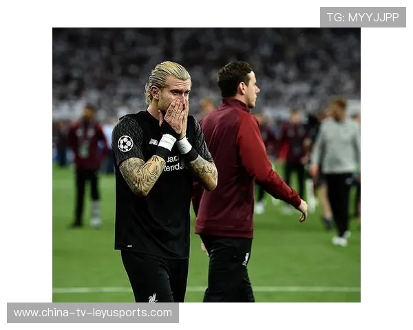 远射“银河战士”：盘点欧冠爆炸性远射瞬间